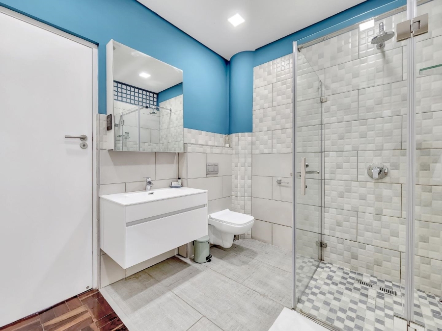 To Let 3 Bedroom Property for Rent in Three Anchor Bay Western Cape